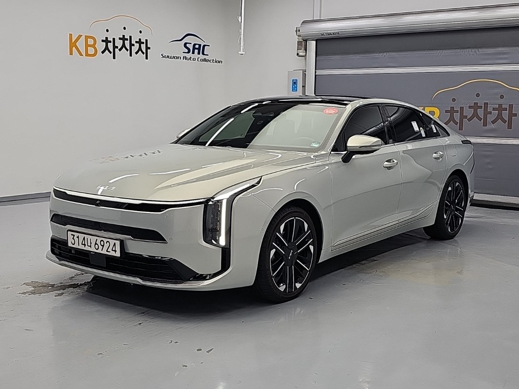 Kia K8, 2025