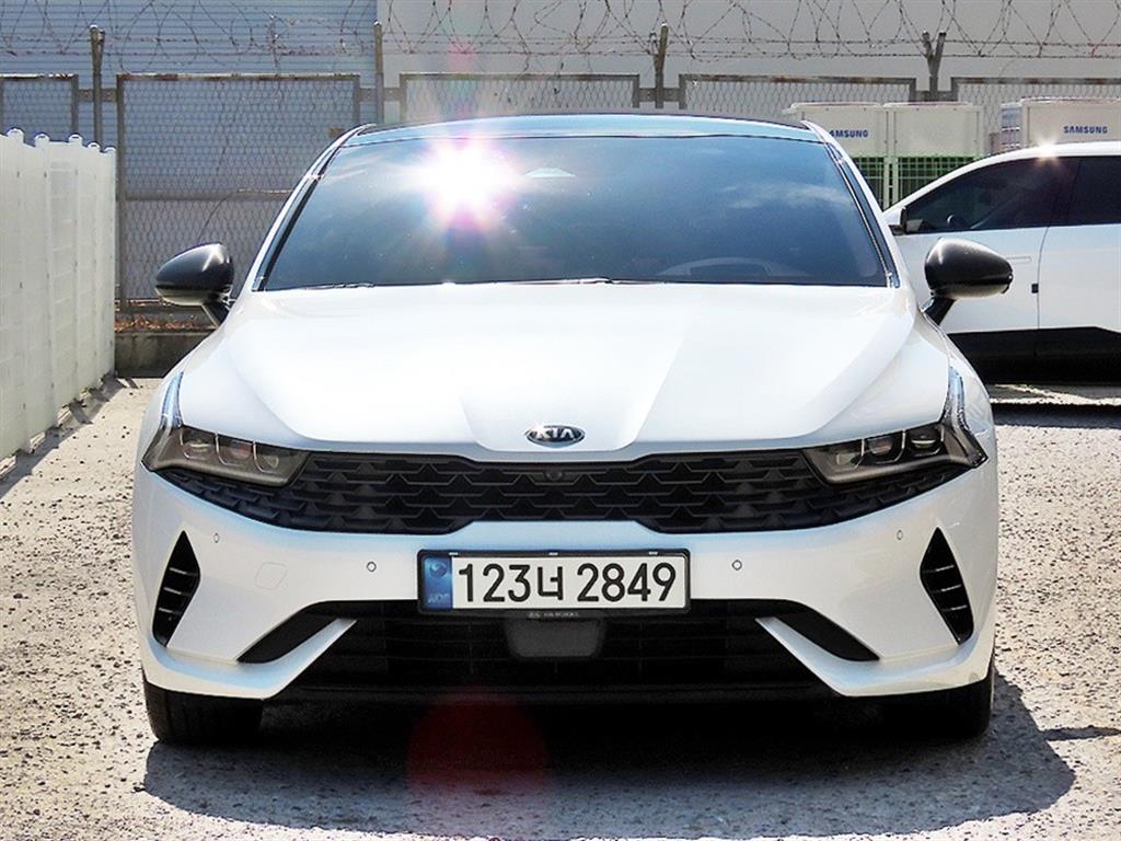 Kia K5, 2021