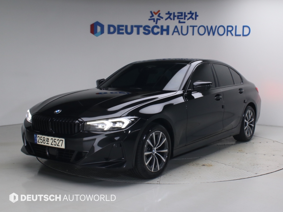 BMW 3-Series, 2024