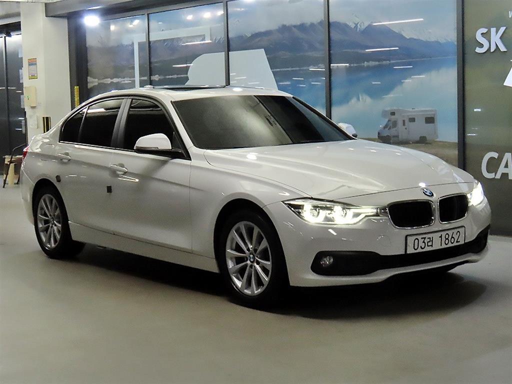 BMW 3-Series, 2018