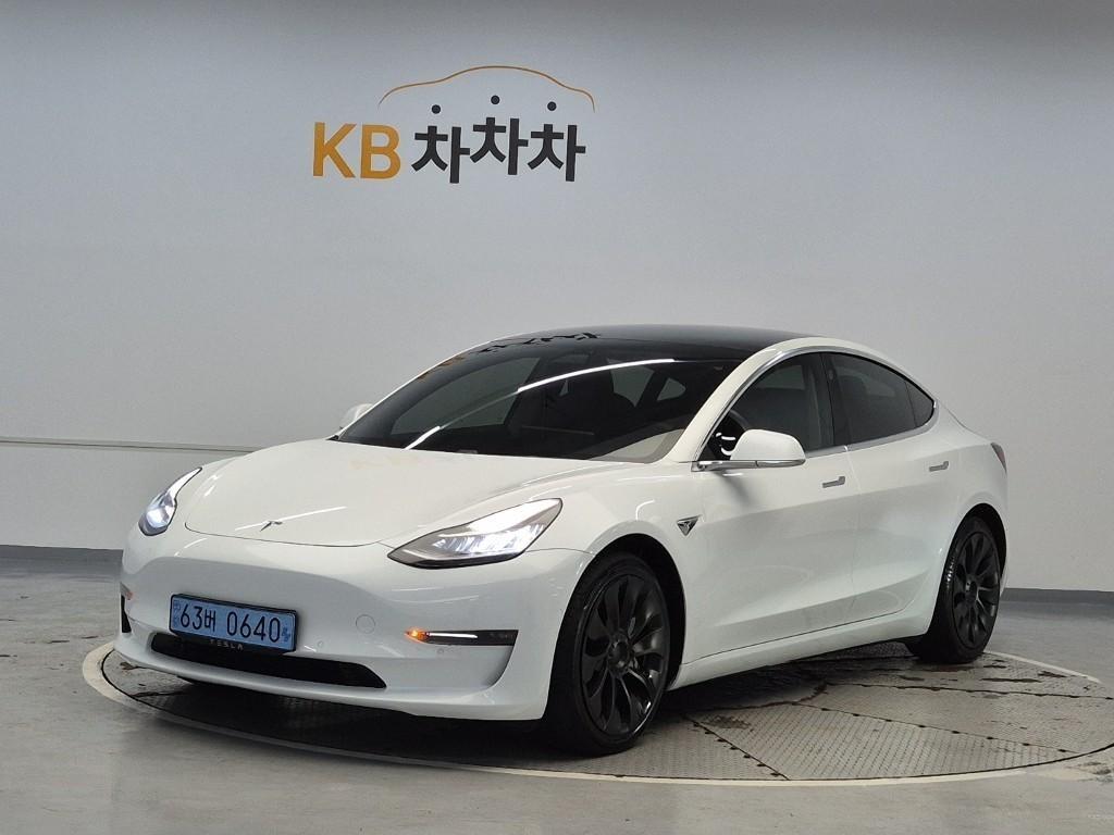 Tesla Model 3, 2020