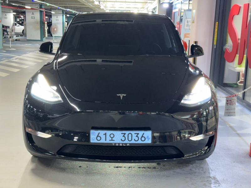 Tesla Model Y, 2022