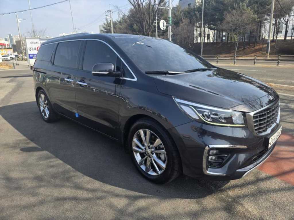 Kia Carnival, 2018