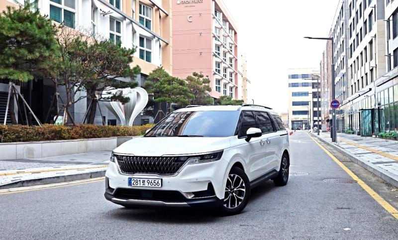 Kia Carnival, 2022