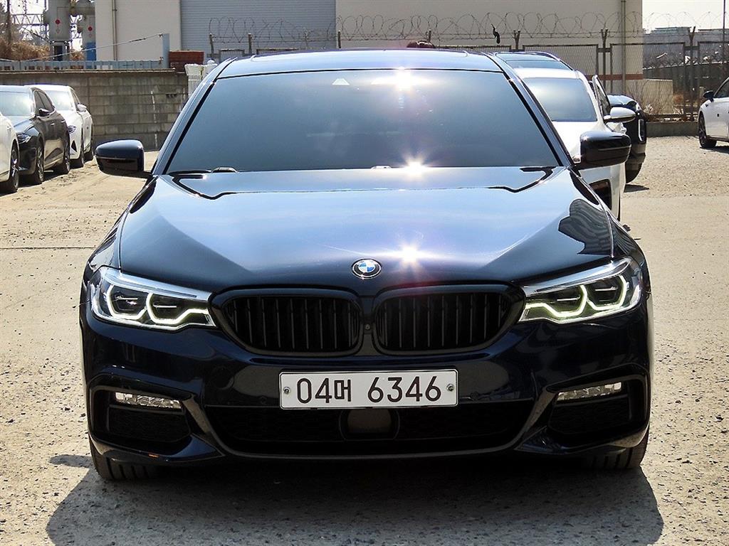 BMW 5-Series, 2018