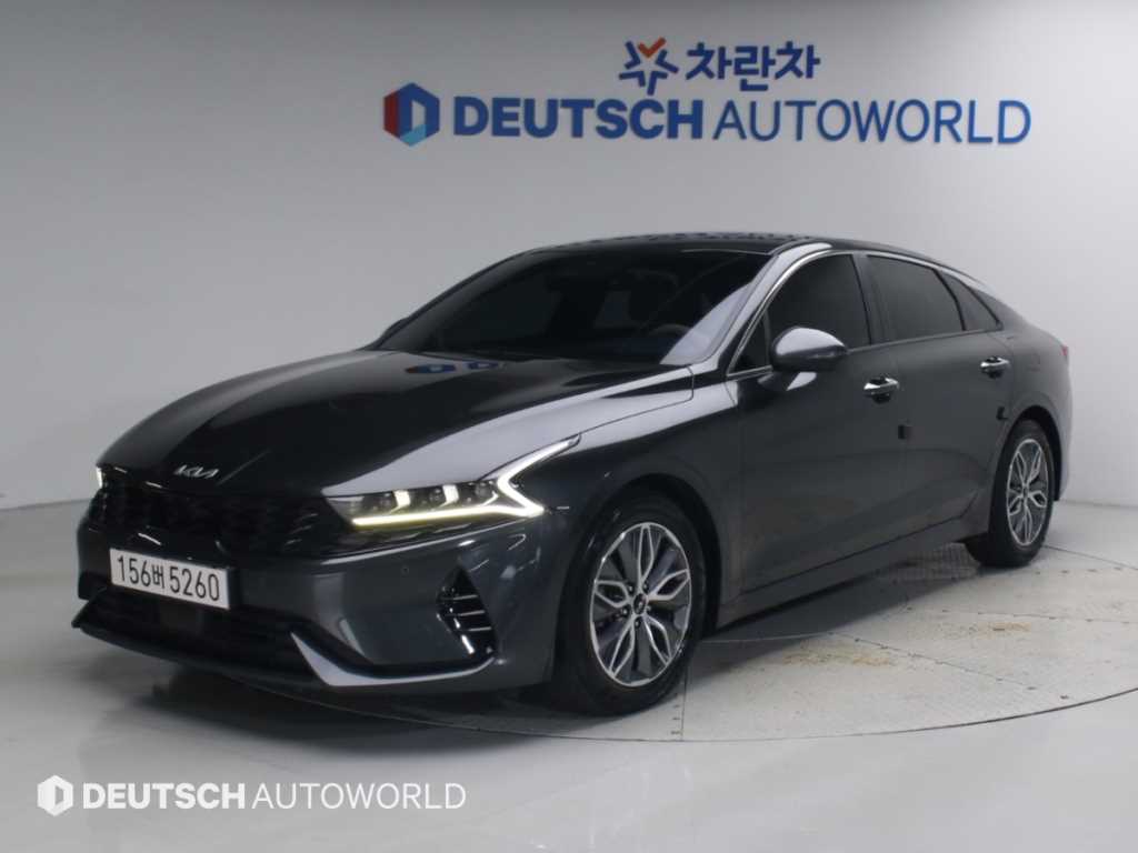 Kia K5, 2021