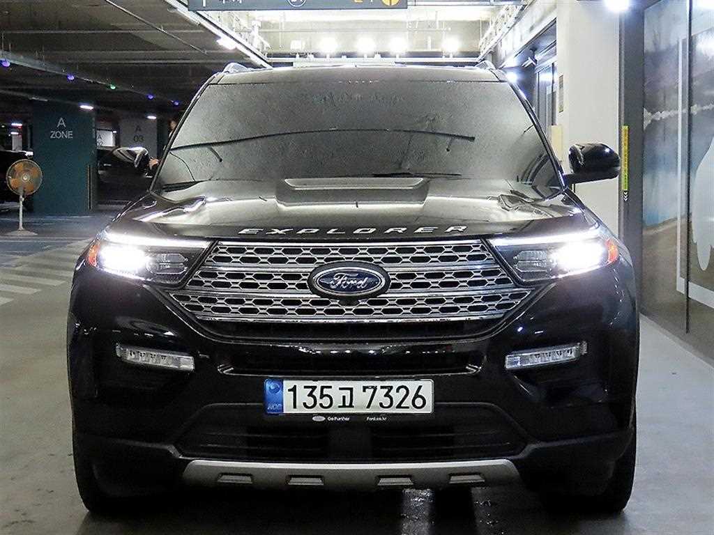 Ford Explorer, 2021