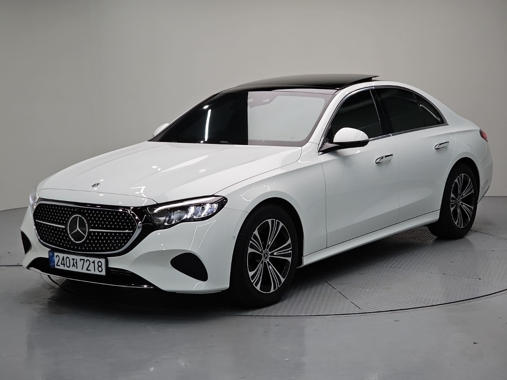 Mercedes-Benz E-Class, 2025