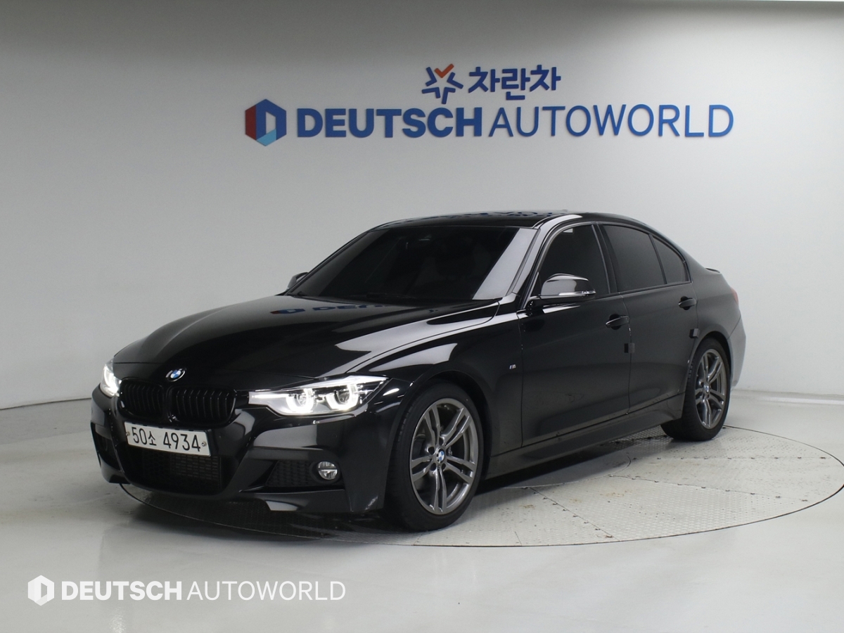 BMW 3-Series, 2019