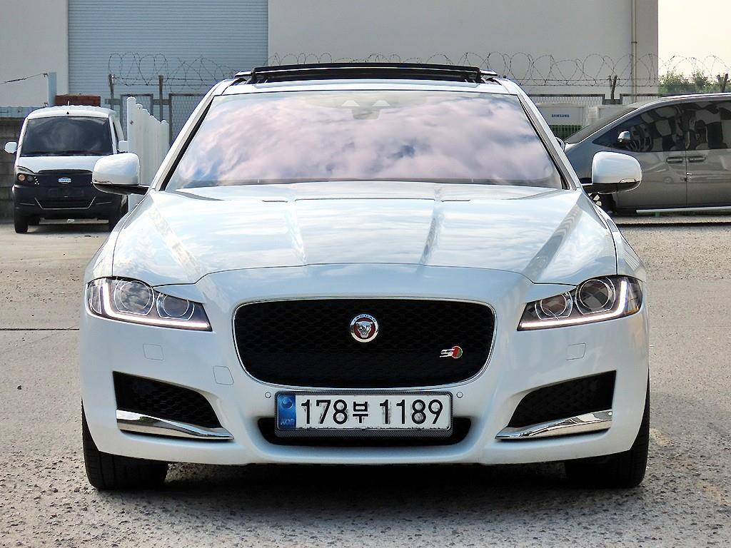 Jaguar XF, 2018
