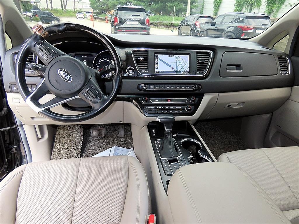 Kia Carnival, 2018