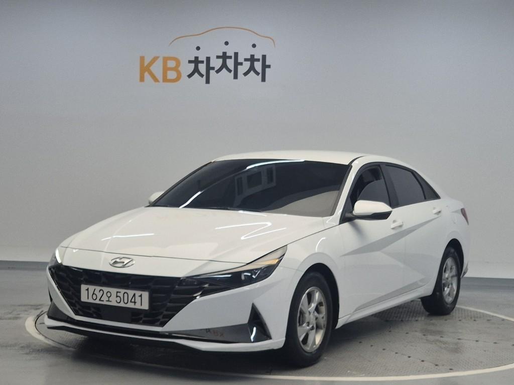 Hyundai Avante, 2022