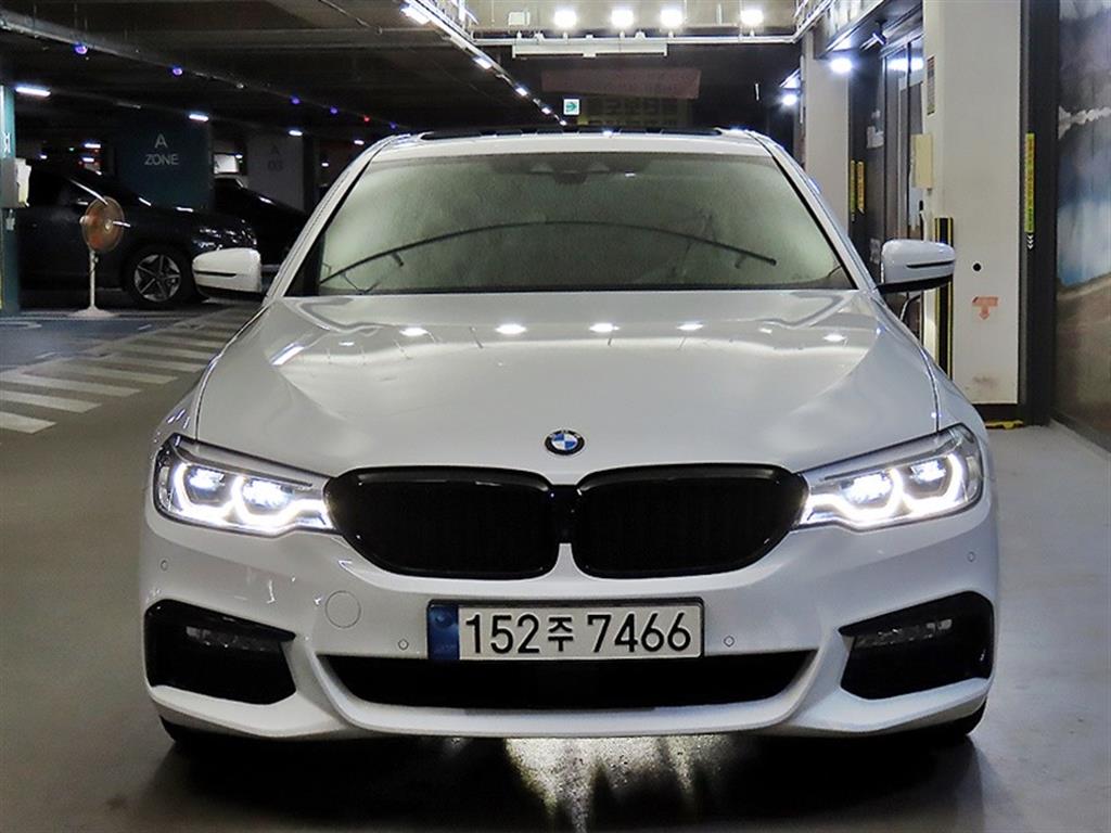 BMW 5-Series, 2018