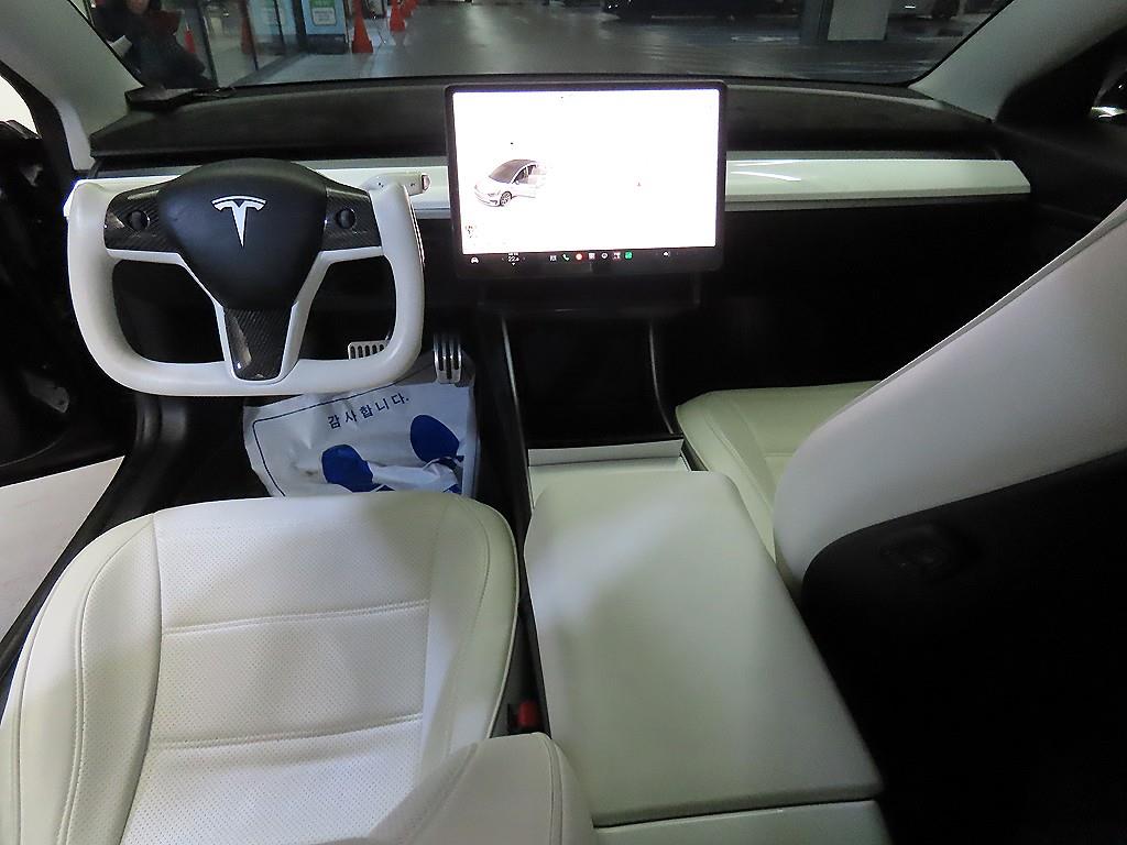 Tesla Model 3, 2019