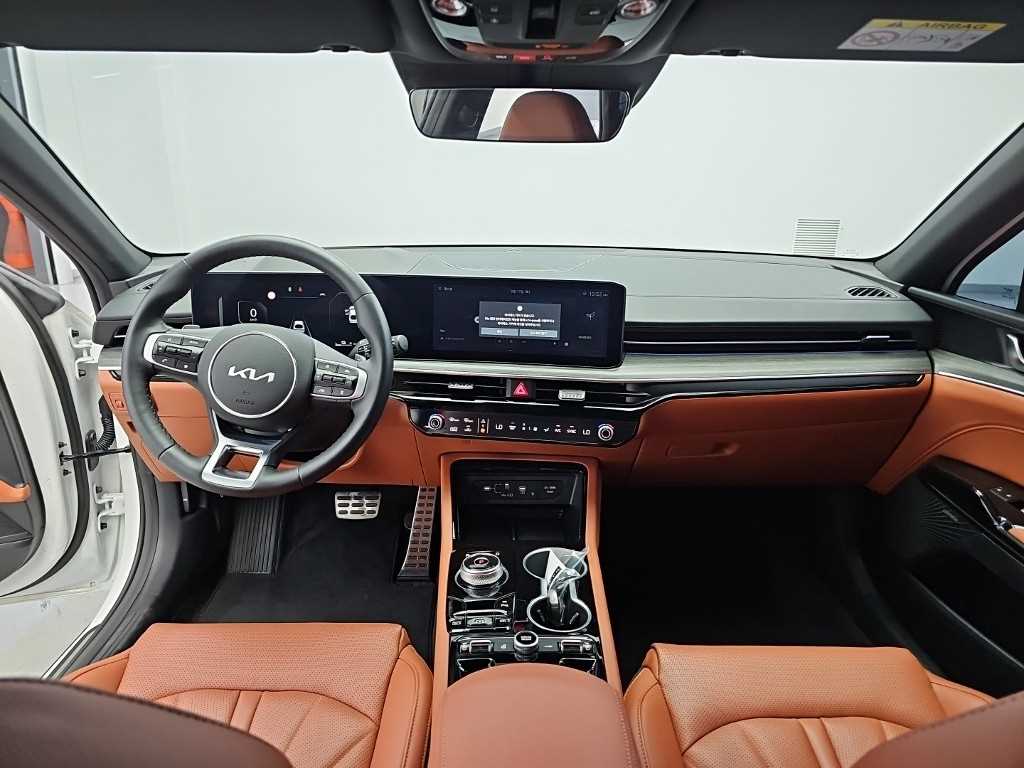 Kia K5, 2025