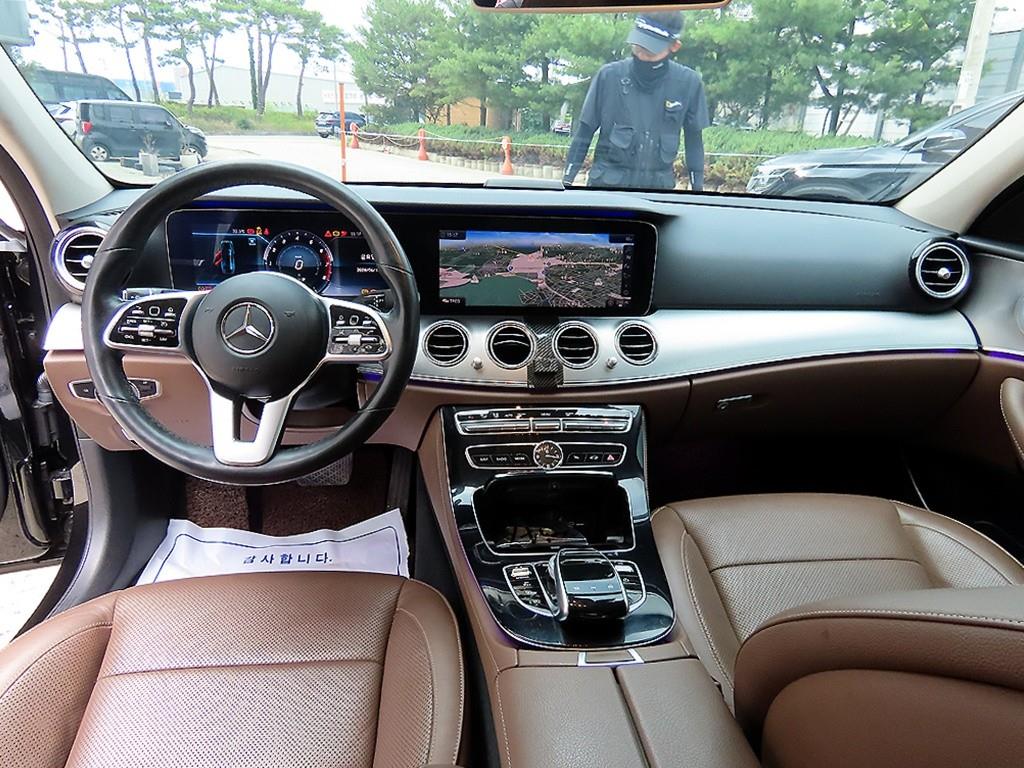 Mercedes-Benz E-Class, 2019