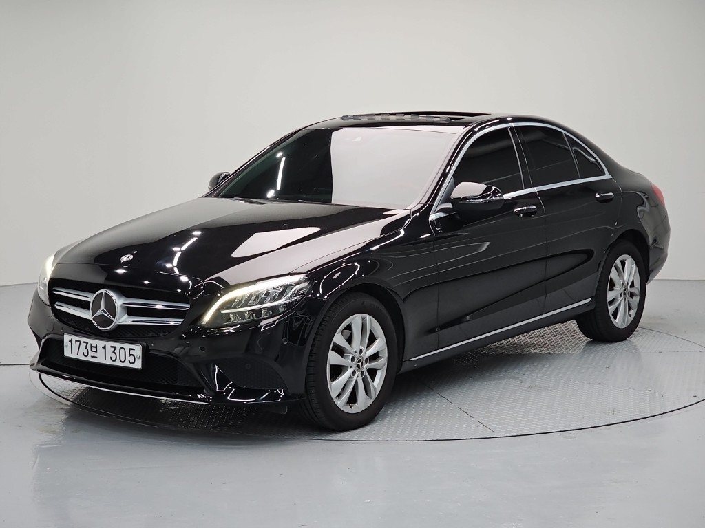 Mercedes-Benz C-Class, 2020