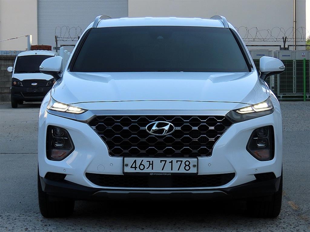 Hyundai Santa Fe, 2018