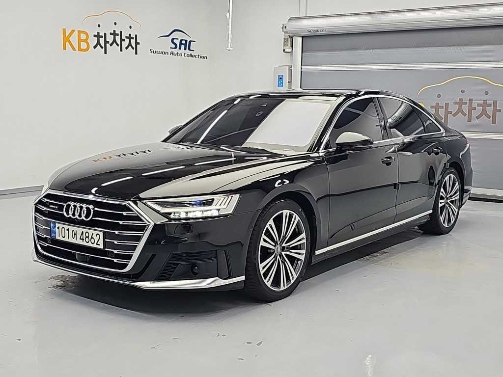 Audi A8, 2021