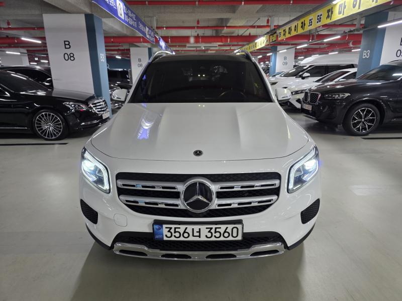 Mercedes-Benz GLB-Class, 2021