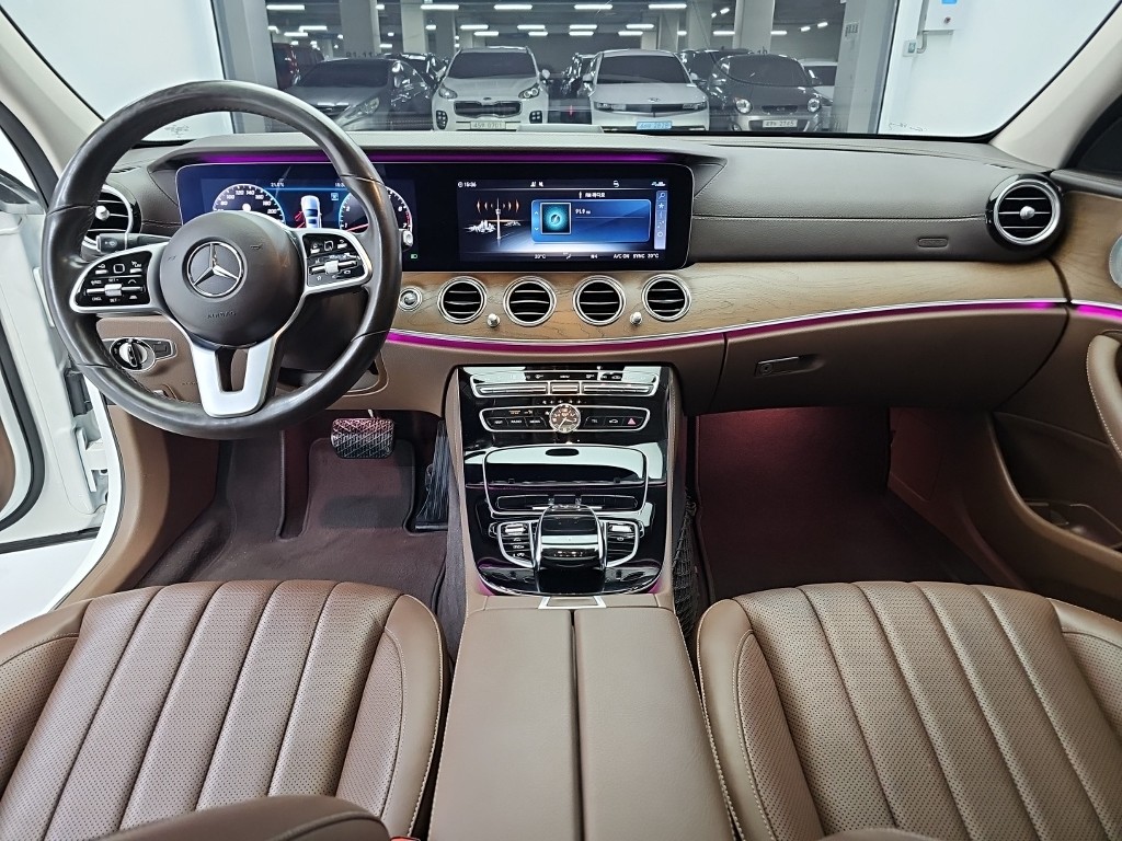 Mercedes-Benz E-Class, 2020