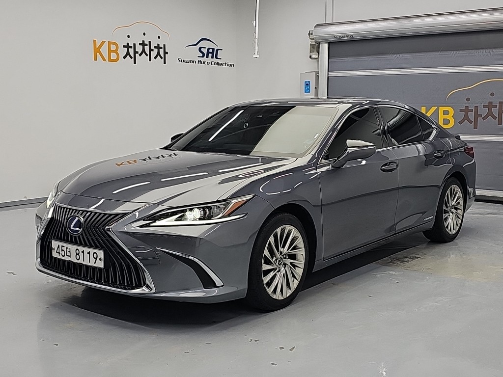 Lexus ES, 2018