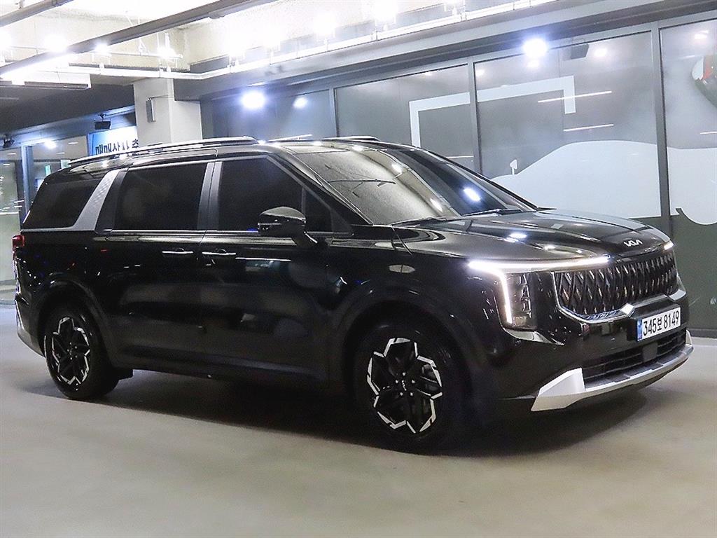 Kia Carnival, 2025