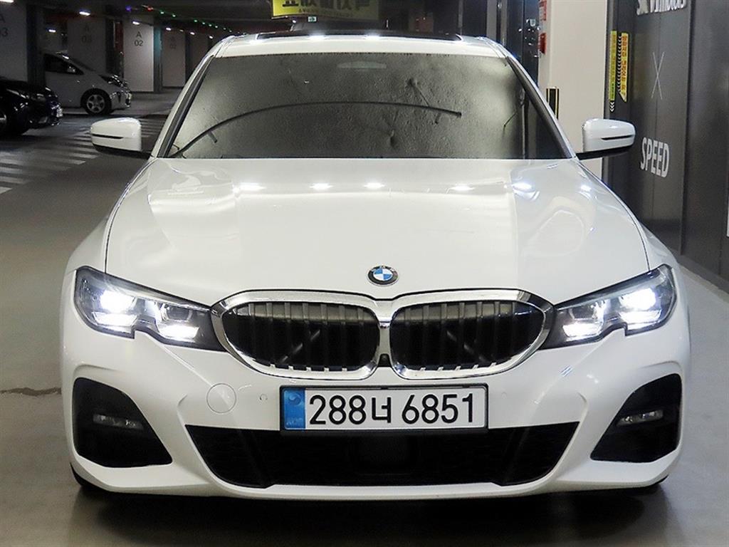 BMW 3-Series, 2020