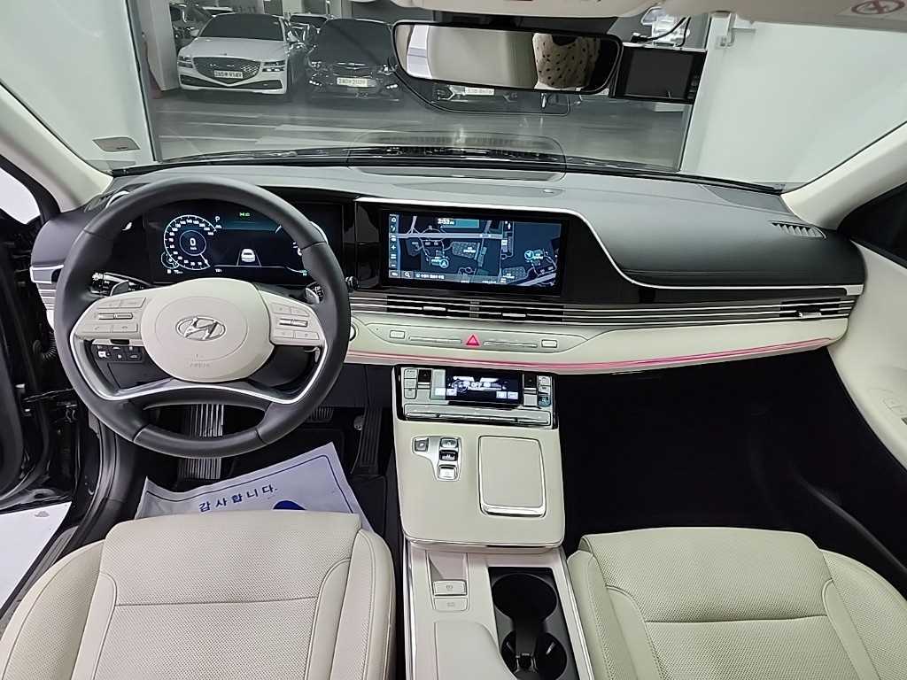 Hyundai Grandeur, 2022