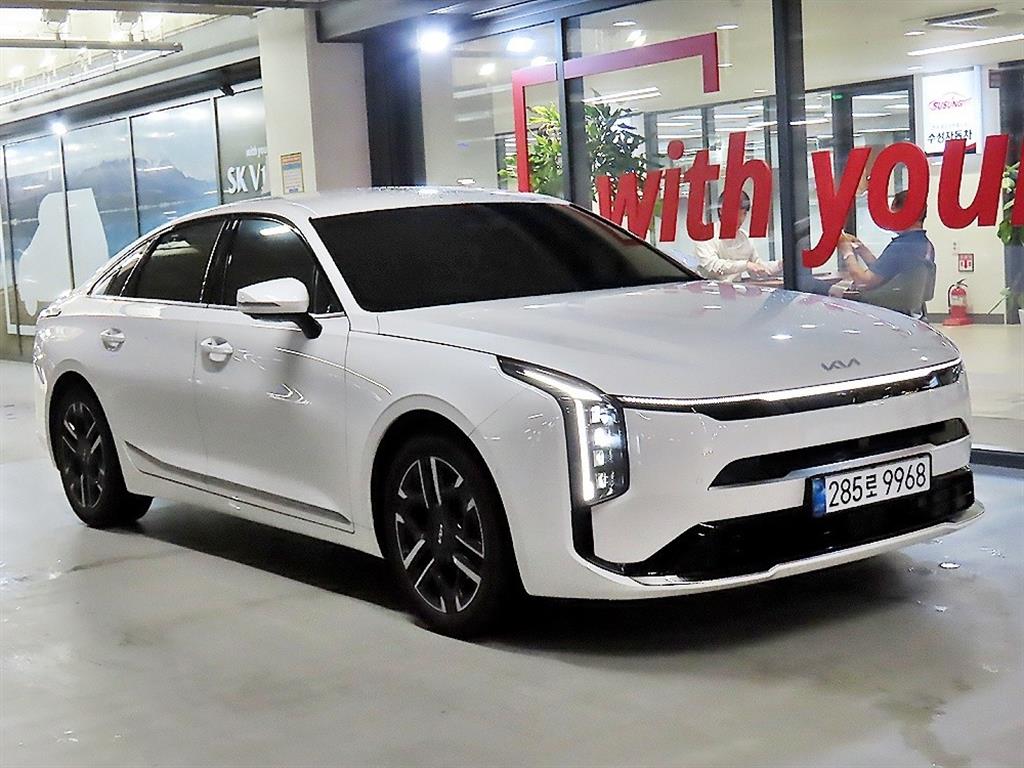 Kia K8, 2025